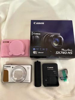 Canon PowerShot SX740 HS Compact Camera