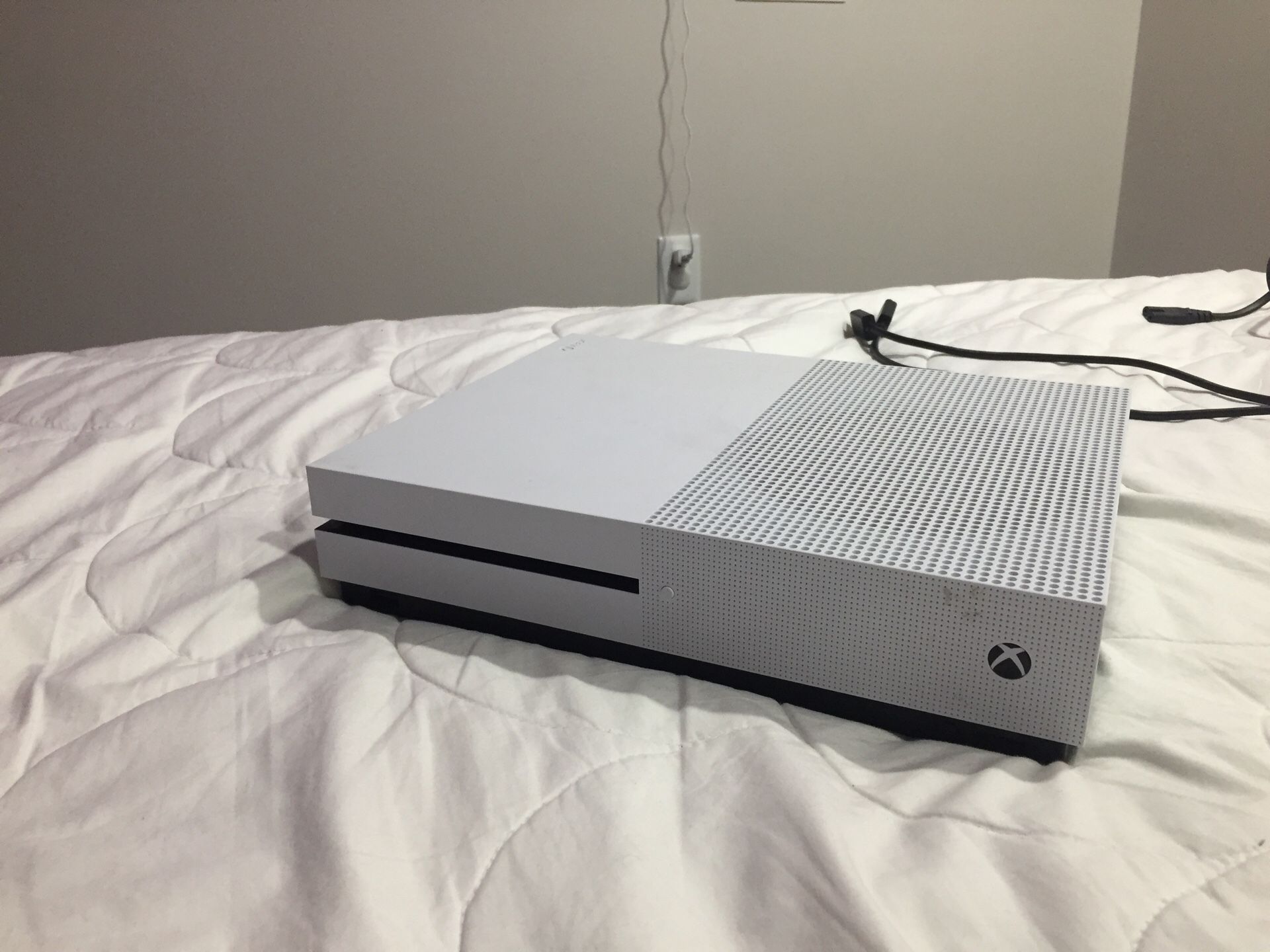 Xbox One S 1Tb