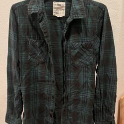Women’s Plaid Shirt (S)