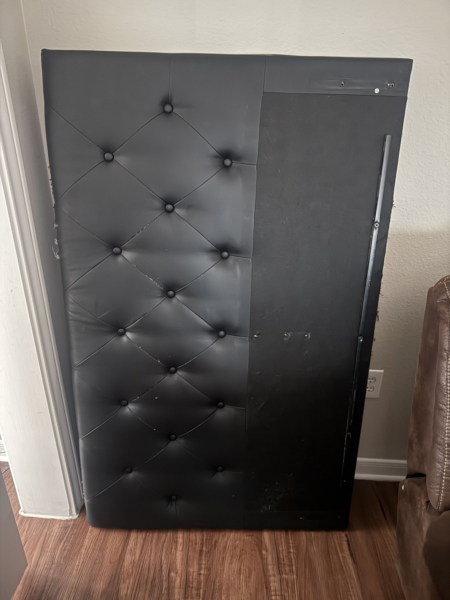 Free Mattresses And Bed Frame