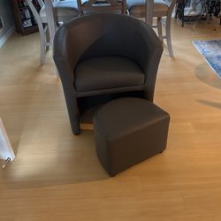 Gray Chair With Hide Away Ottoman