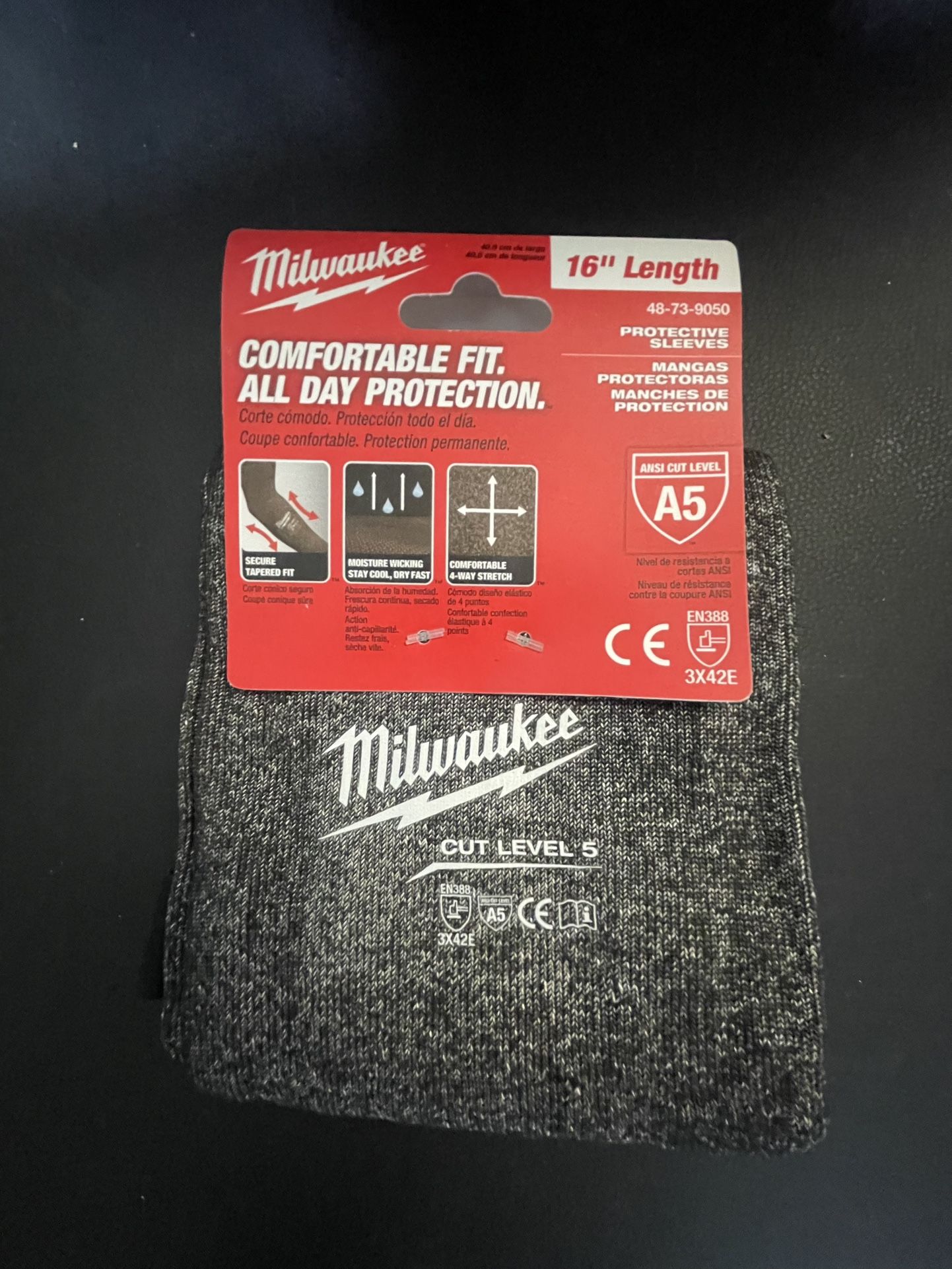 Milwaukee Protective Sleeves