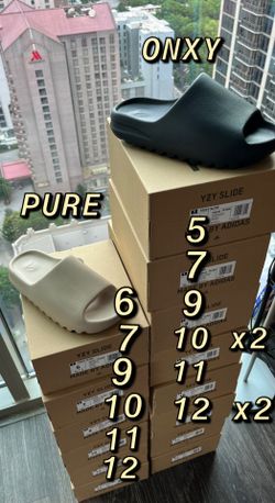 Yeezy Slides “Pure” & “Onxy” 