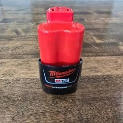 Milwaukee M12 1.5Ah Battery