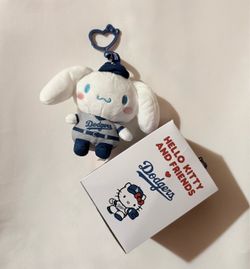 Cinnamoroll LA Dodgers Plush Keychain Clip