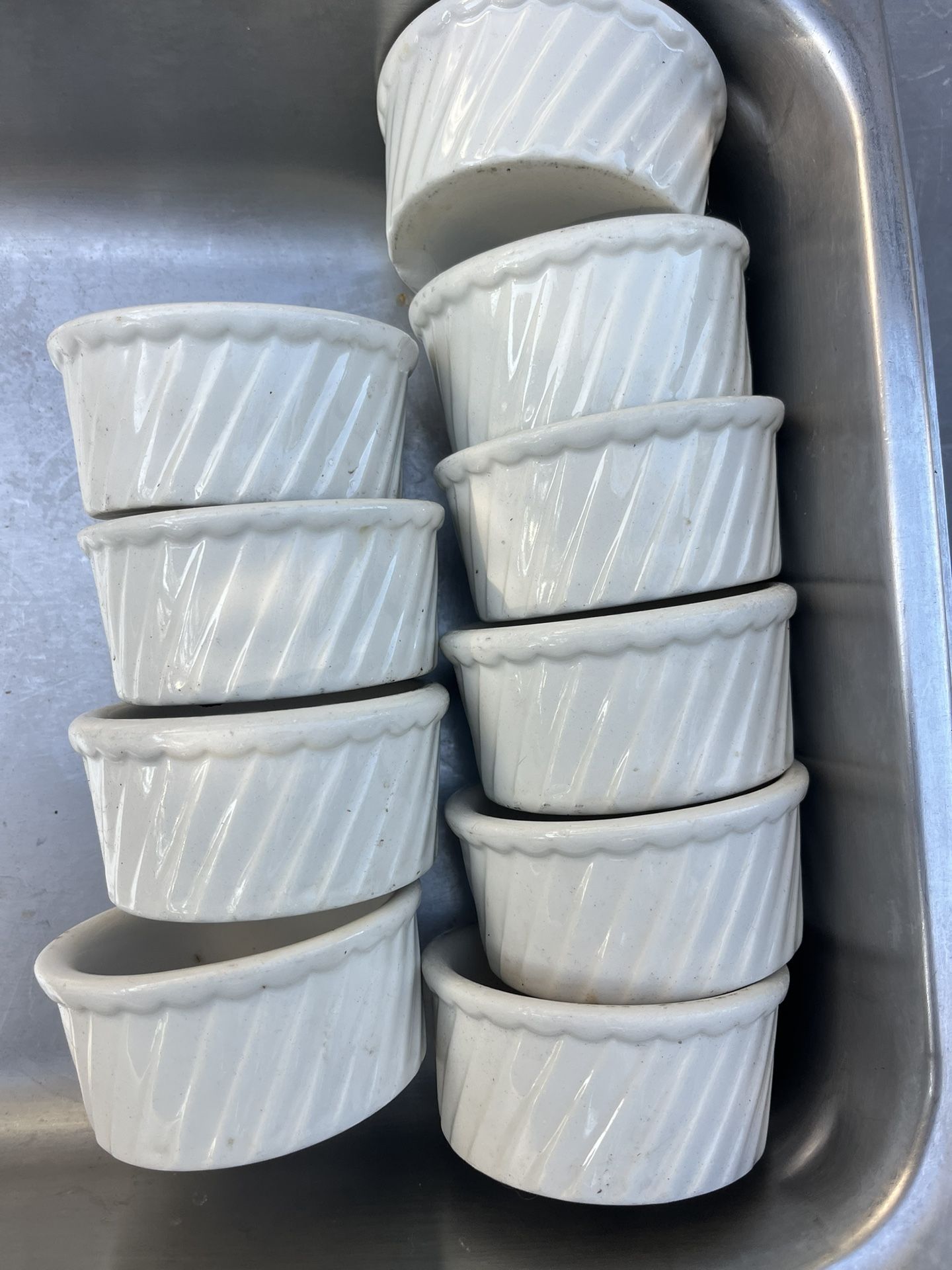 10 RAMEKIN BAKING CUPS