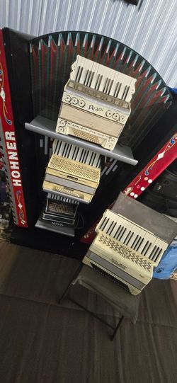 ACCORDIONS $199 EACH