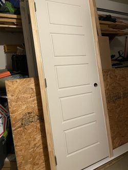 2’4” X 6’8” Door RIGHT HAND SWING