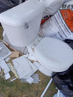 Toilet for free good condition