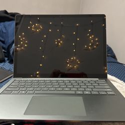 Microsoft surface 5, Sage Green