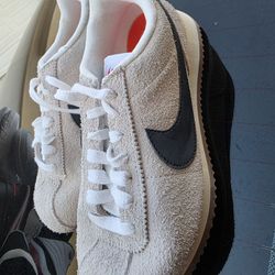 Nike Cortez