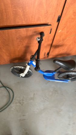 Balance bike for boys 36 inches long and 24 inches high good condition rubber