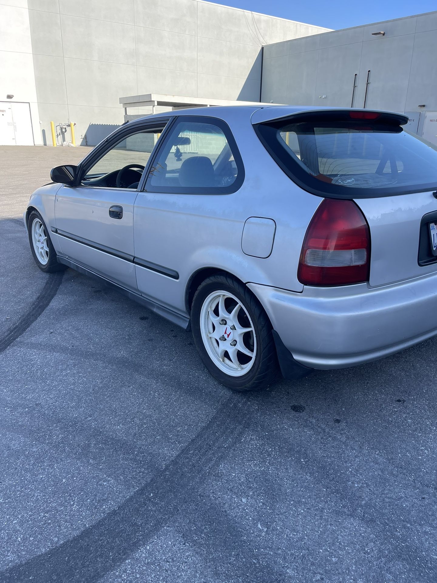 Honda Civic Hatchback for Sale in Bell Gardens, CA OfferUp