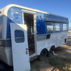 1978 Holiday Rambler 