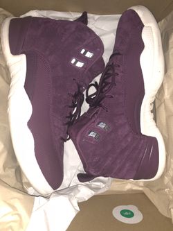 Velvet 12s size 11 9/10 175obo