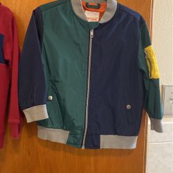 Para Niño Size 3T $6.00 Cada Uno 