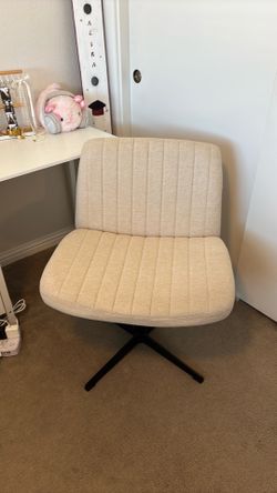 Oversized desk chair