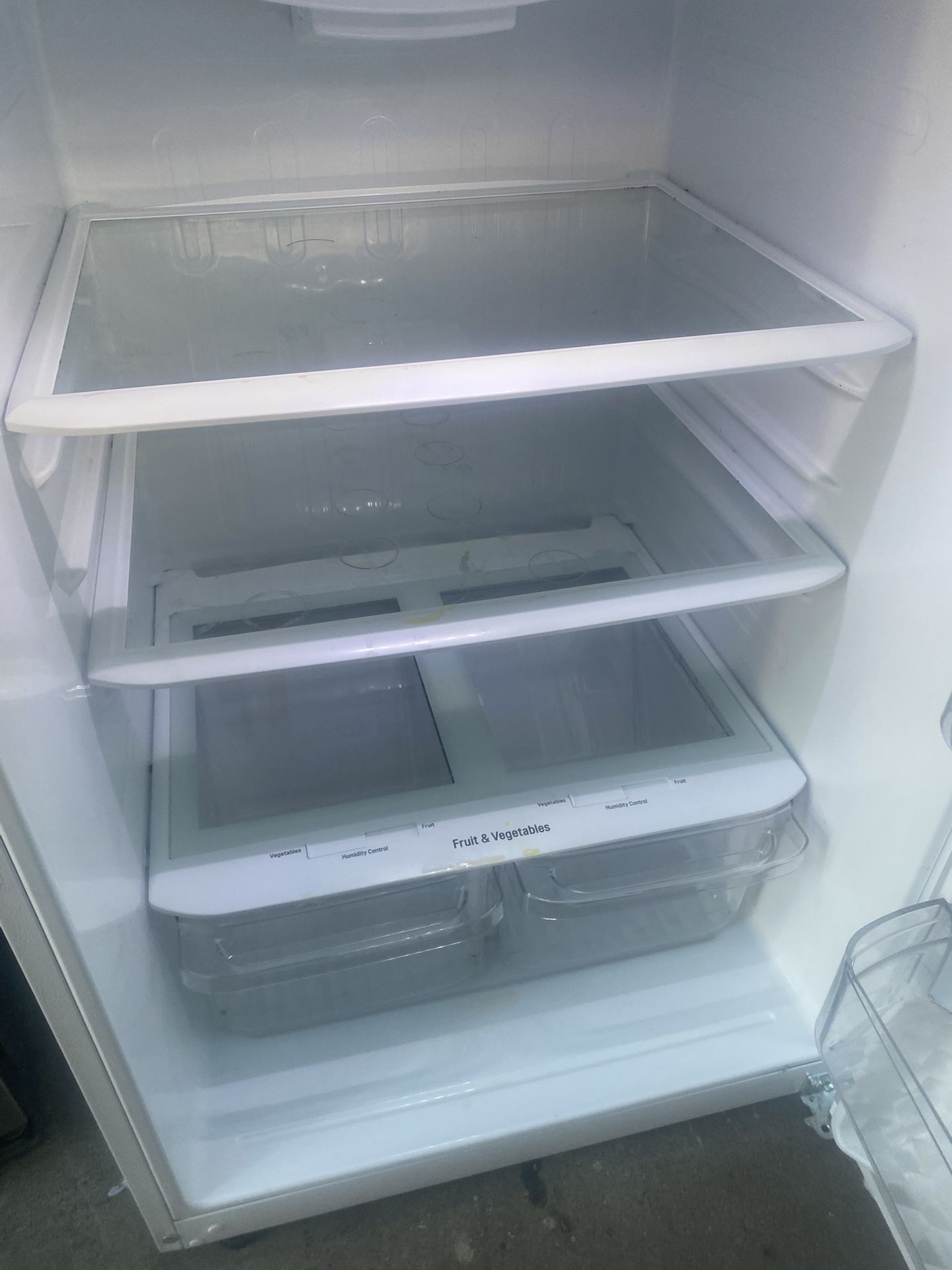 REFRIGERATOR