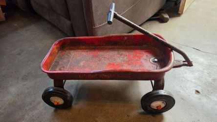 Vintage 1950s or 1960s Lil' Red Wagon Coaster by Roadmaster