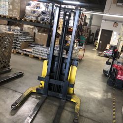 Yale Stacker
