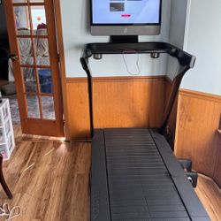Peloton-Treadmill