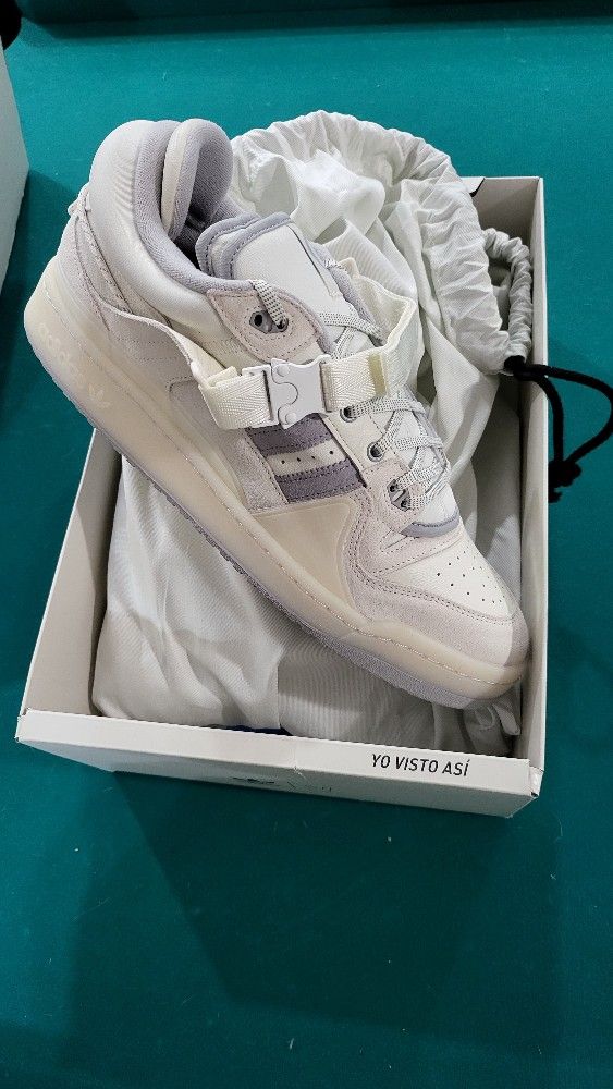 ADIDAS BAD BUNNY...