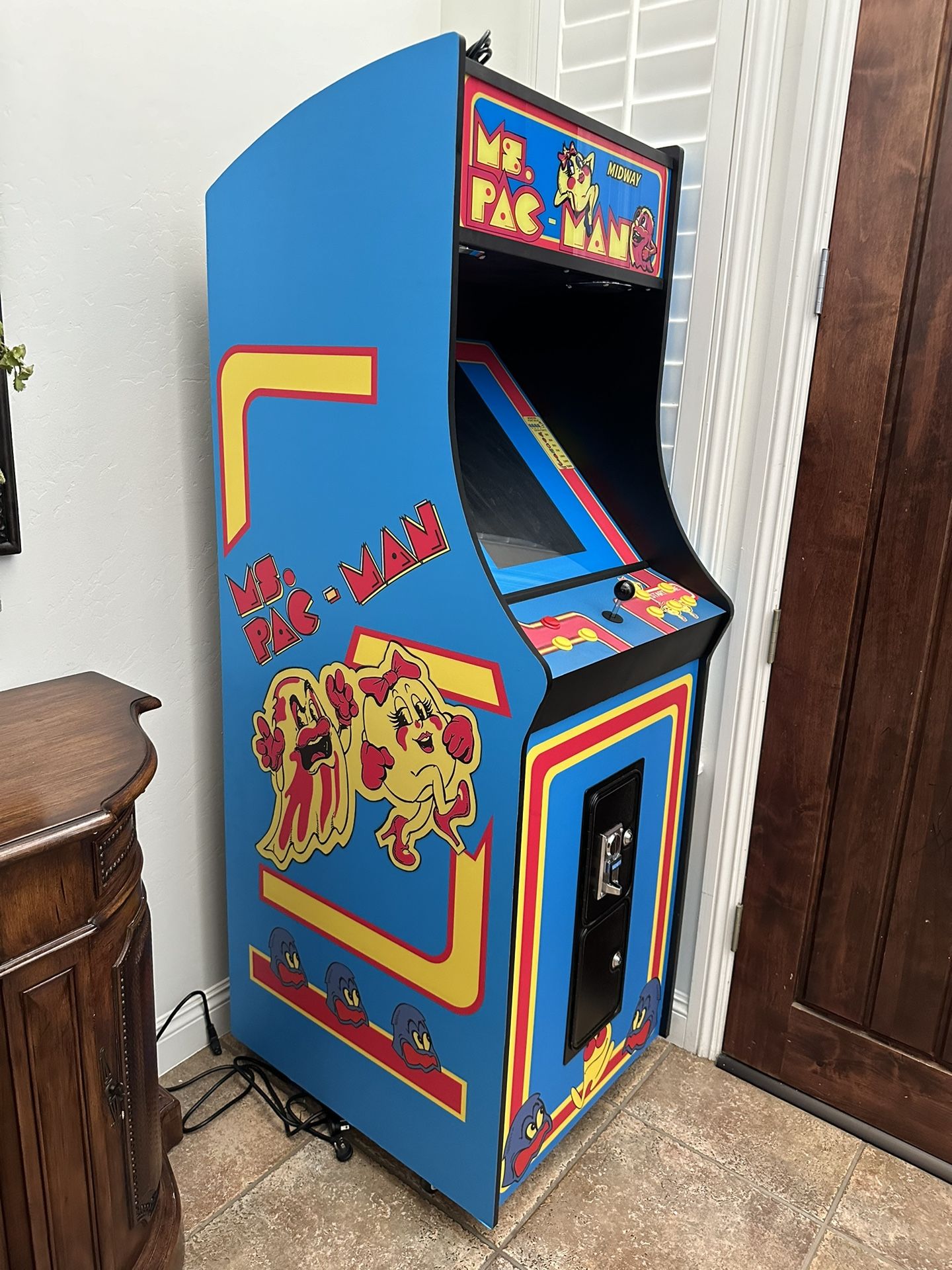 Ms. Pac Man Arcade Cabinet Machine