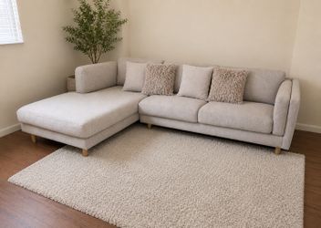 Sectional sofa. Free delivery 🚚