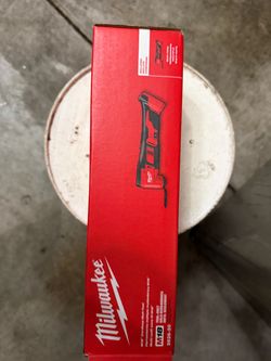 Milwaukee M18 18V Lithium-Ion Cordless Uscillating Multi-lool (lool-Unly)