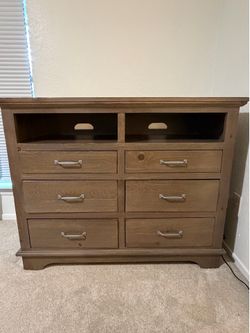 Media Chest / TV Stand Dresser