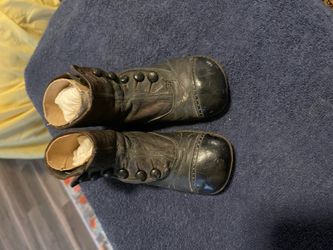 Antique Victorian/Edwardian Black Leather Children’s Button Boots