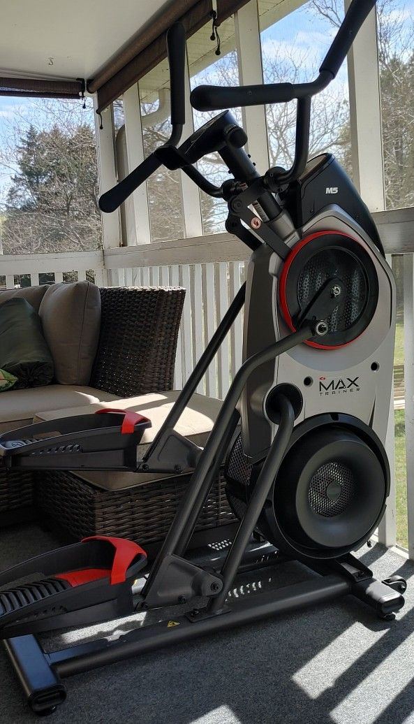 Bow flex M5 Max Trainer