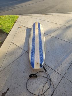 9'0 Surfboard, No Fin