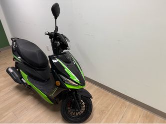 50cc Moped / Scooter 2025 Yongfu YN50QT