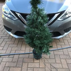 Harrow’s 48 inch fiber optic Christmas tree