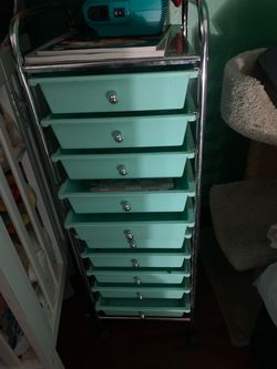Storage bin