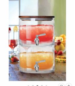 Glass beverage dispenser