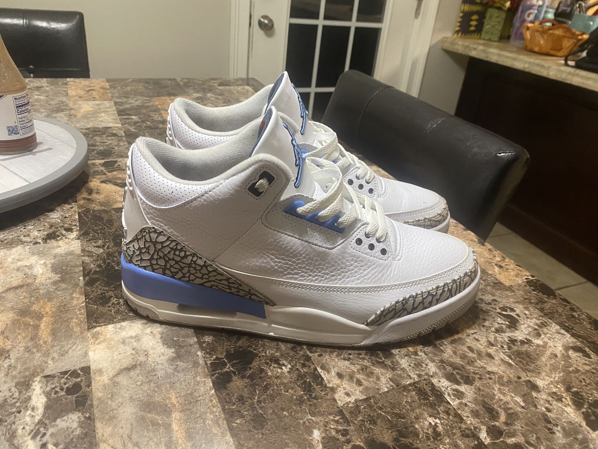 jordan 3 unc blue, size 11