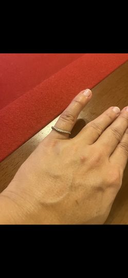 14 Kt White Gold Wedding Band