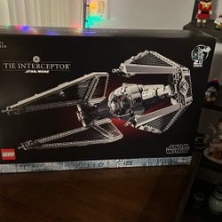 Lego UCS Tie Interceptor 75382