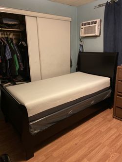 TWIN BED