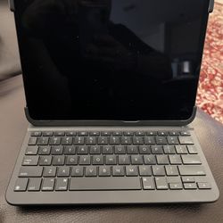 Ipad Pro With Extras!