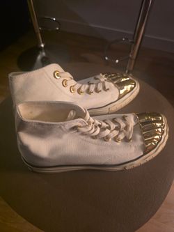 Schiaparelli Golden toes.  MEN shoes size 10
