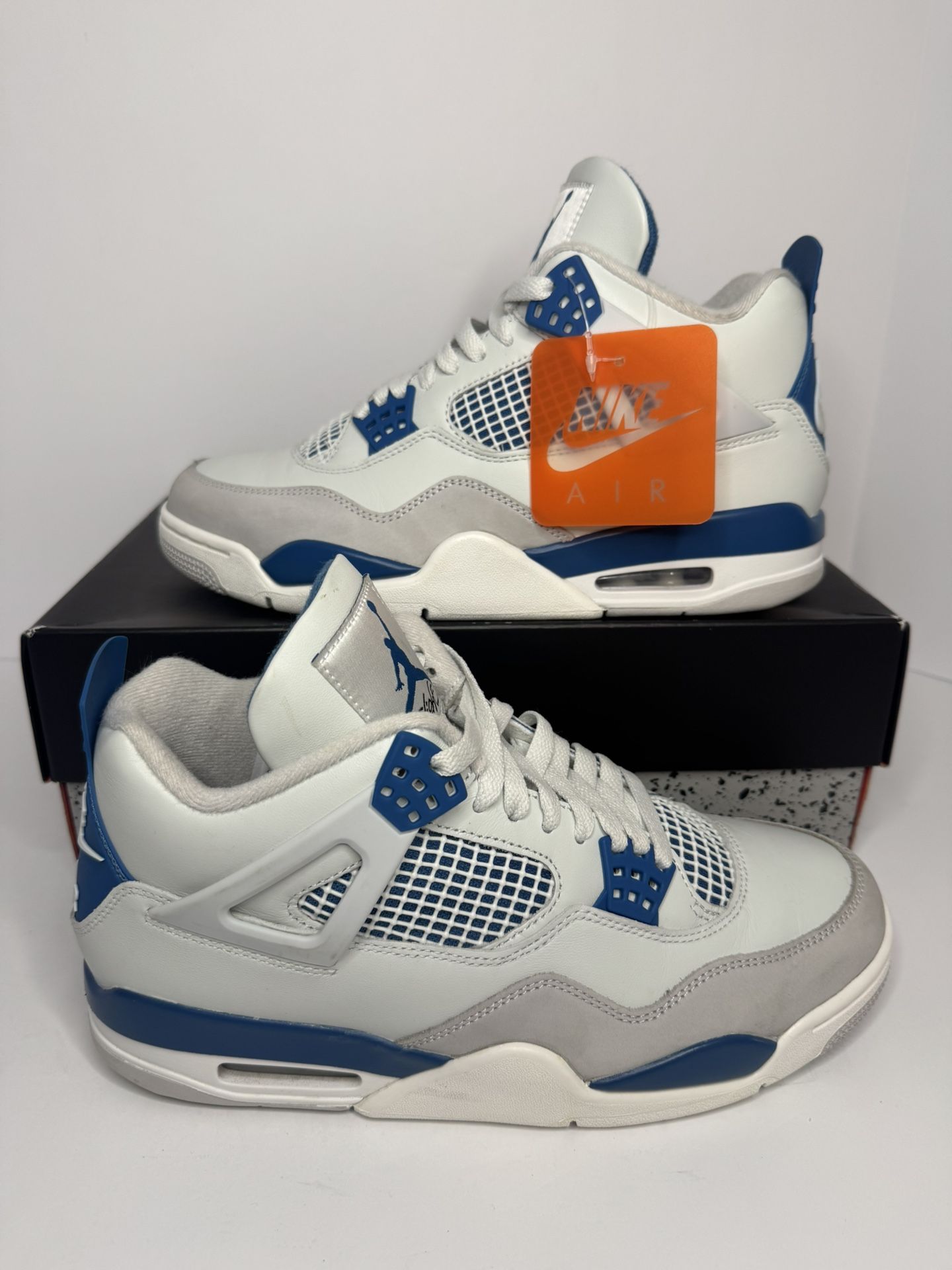 Air Jordan 4 Retro “Military Blue” Size 9M 👟 Lightly Used w/ OG Box