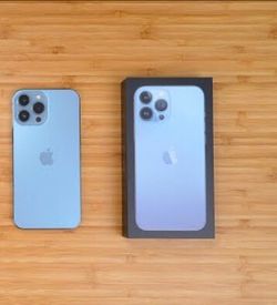 𝚒𝙿𝚑𝚘𝚗𝚎 13 pro max 𝚞𝚗𝚕𝚘𝚌𝚔𝚎𝚍 𝚠𝚒𝚝𝚑 𝚠𝚊𝚛𝚛𝚊𝚗𝚝𝚢