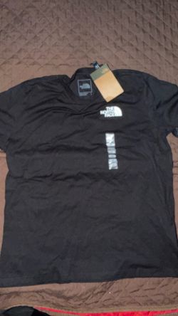 The north face large shirt (NEW with tags)