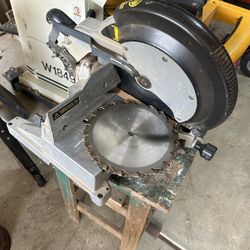 Dewalt 12” Compound Miter Saw