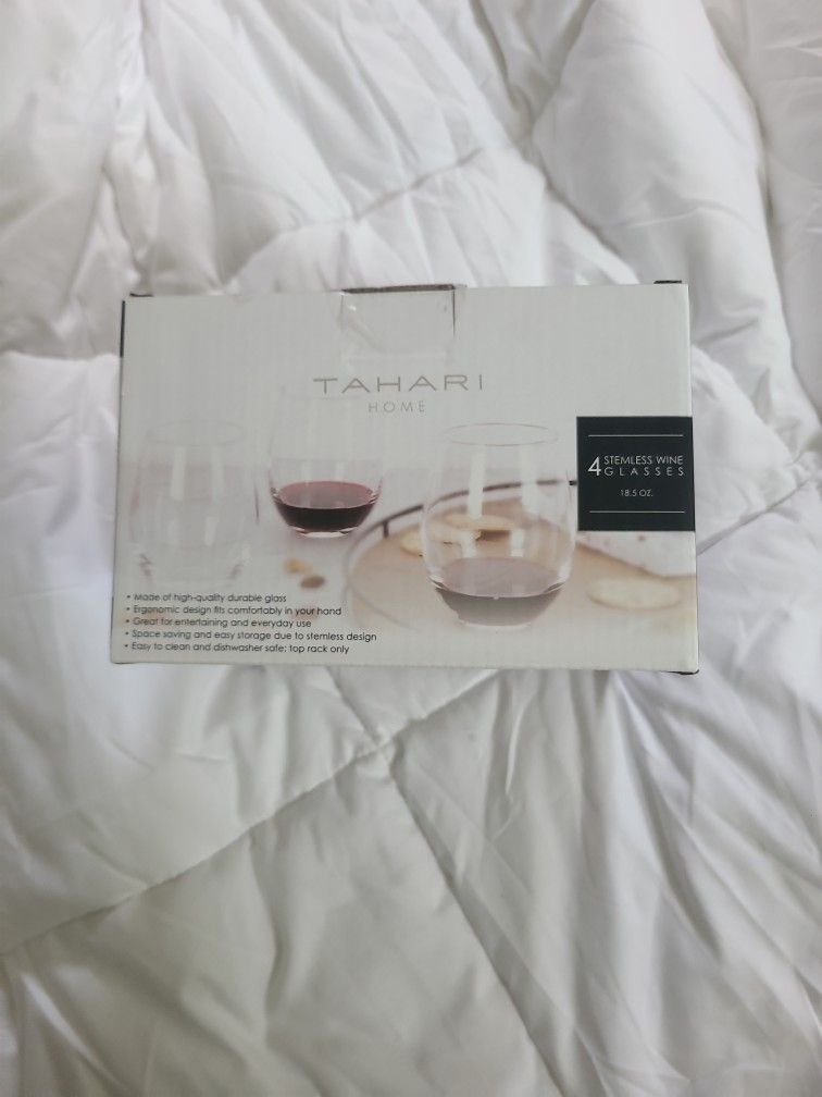4 STAINLESS WINE GLASSES 