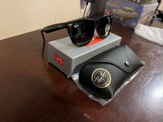 Ray Ban Wayfarer Sunglasses 