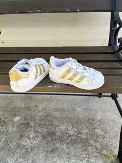 ADIDAS Toddler Shoe 